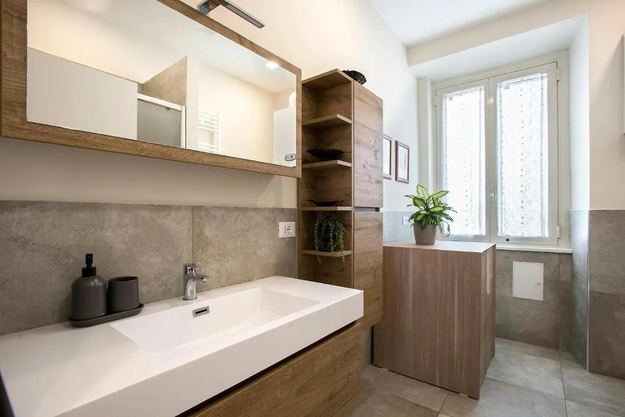 Vaticanestrome Elegant 4-Bedroom Apt In Central Rome Near Vatican- 0*,  Italy