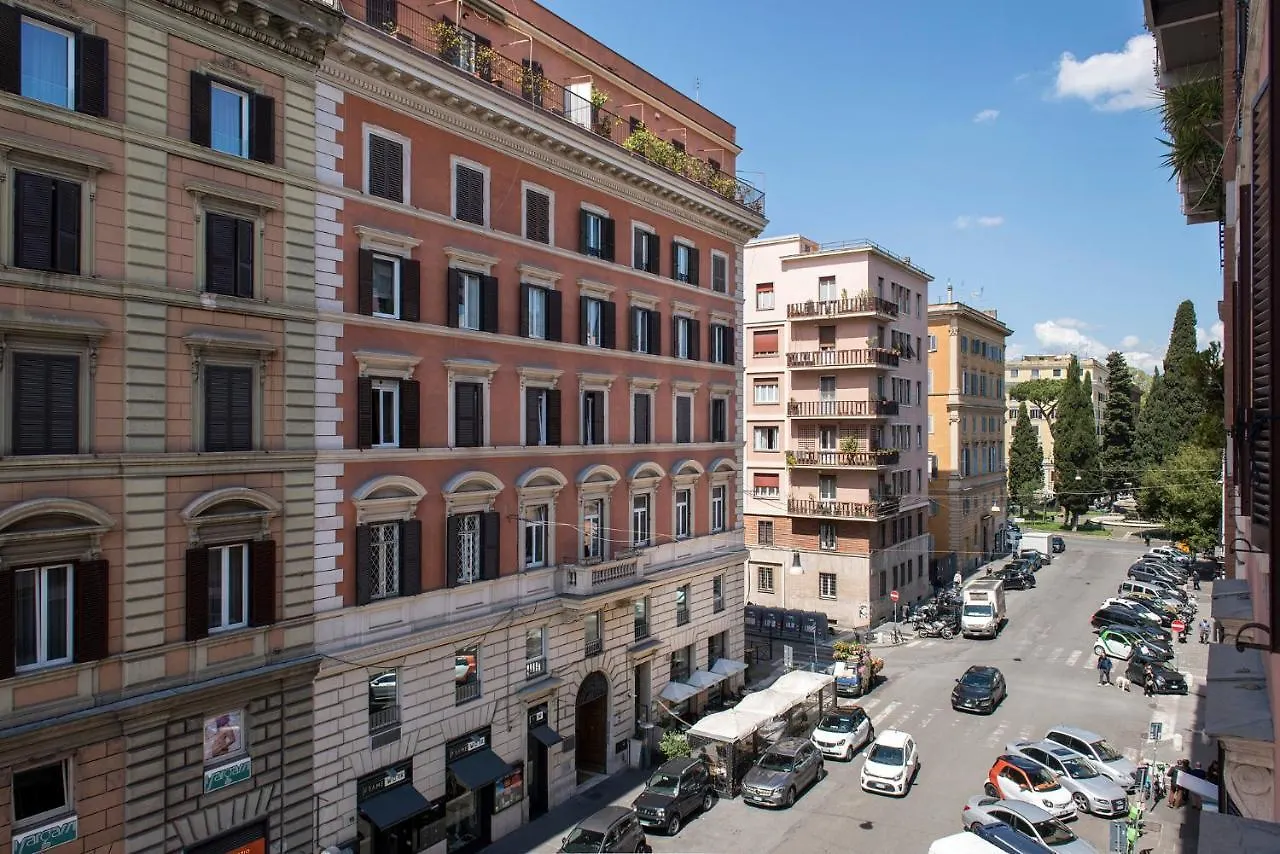 Vaticanestrome Elegant 4-Bedroom Apt In Central Rome Near Vatican- 0*,  Italy
