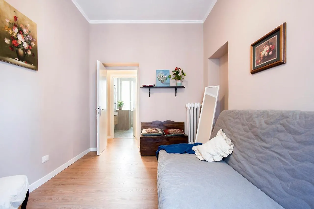 Apartment Vaticanestrome Elegant 4-Bedroom Apt In Central Rome Near Vatican- Italy