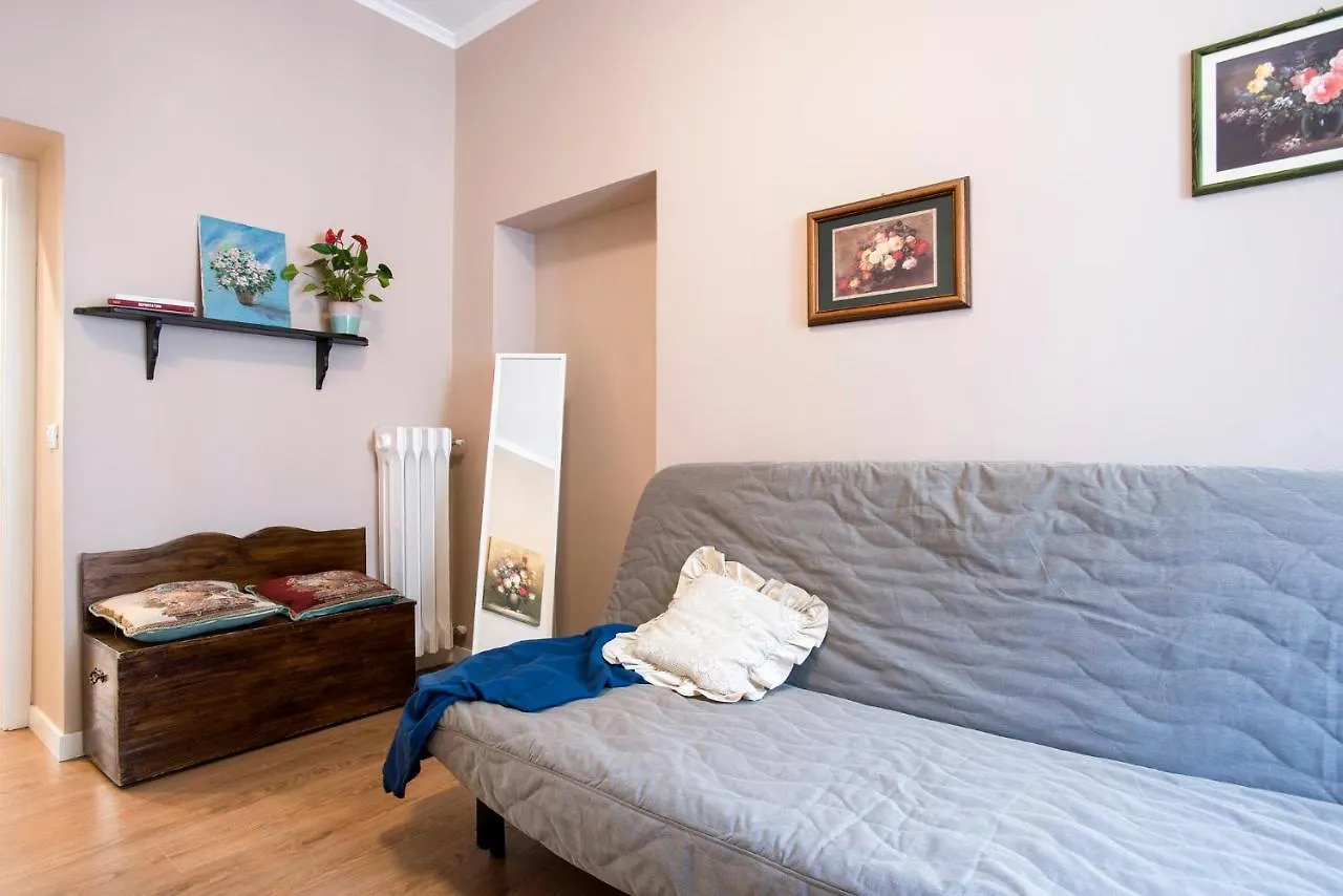 Apartment Vaticanestrome Elegant 4-Bedroom Apt In Central Rome Near Vatican-