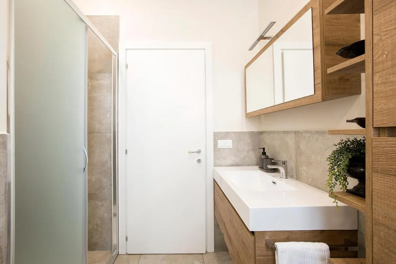 Vaticanestrome Elegant 4-Bedroom Apt In Central Rome Near Vatican- Italy